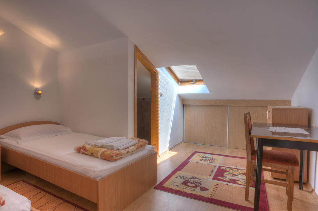 Apartments Durasevic Ivo سفيتي ستيفان الغرفة الصورة